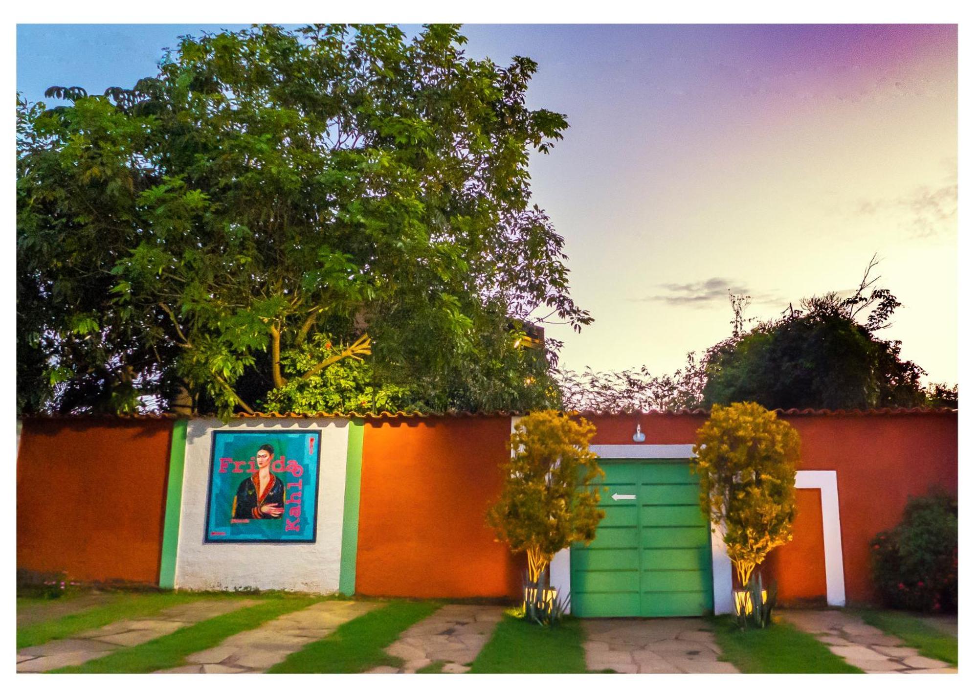 Casa De Frida Pousada Galeria Pirenópolis Buitenkant foto